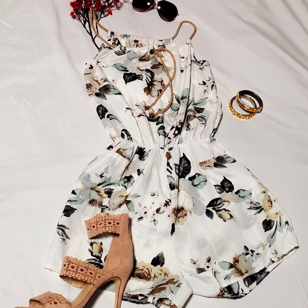 🔥ELEGANT ROMPER